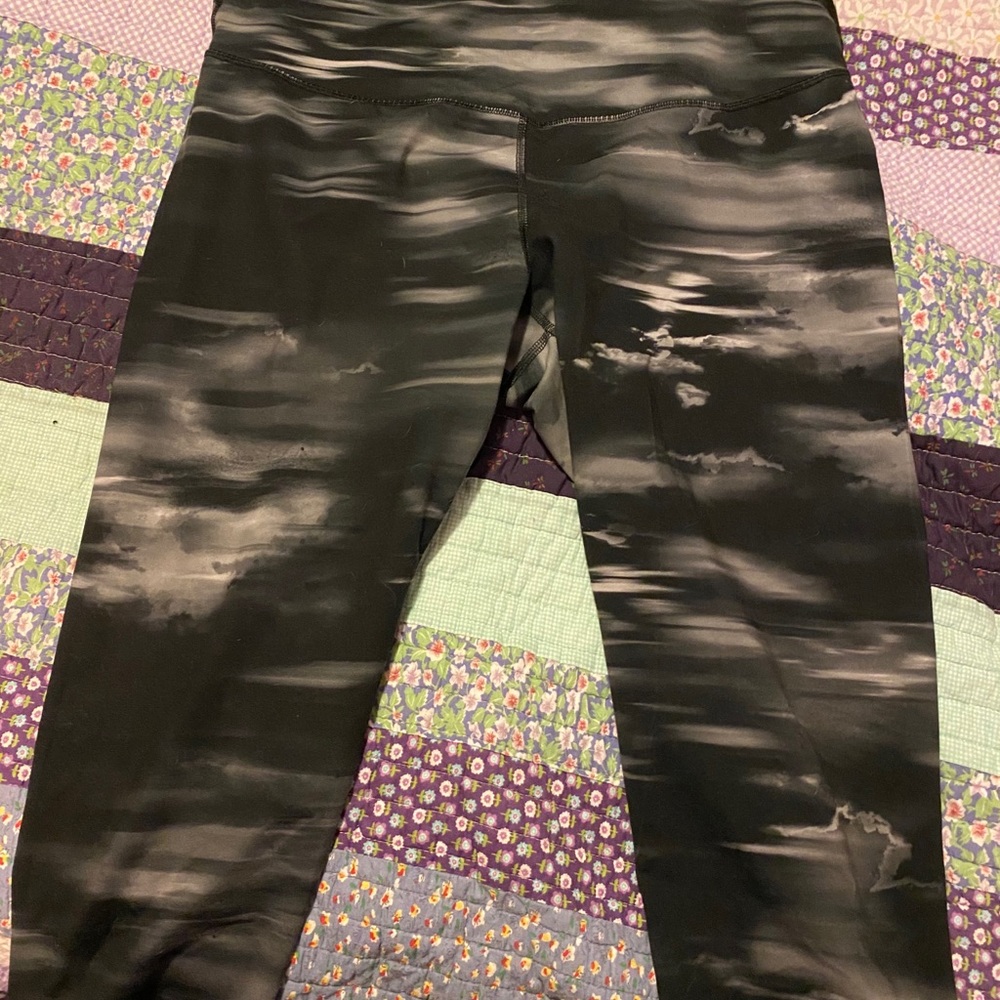 Capri workout leggings